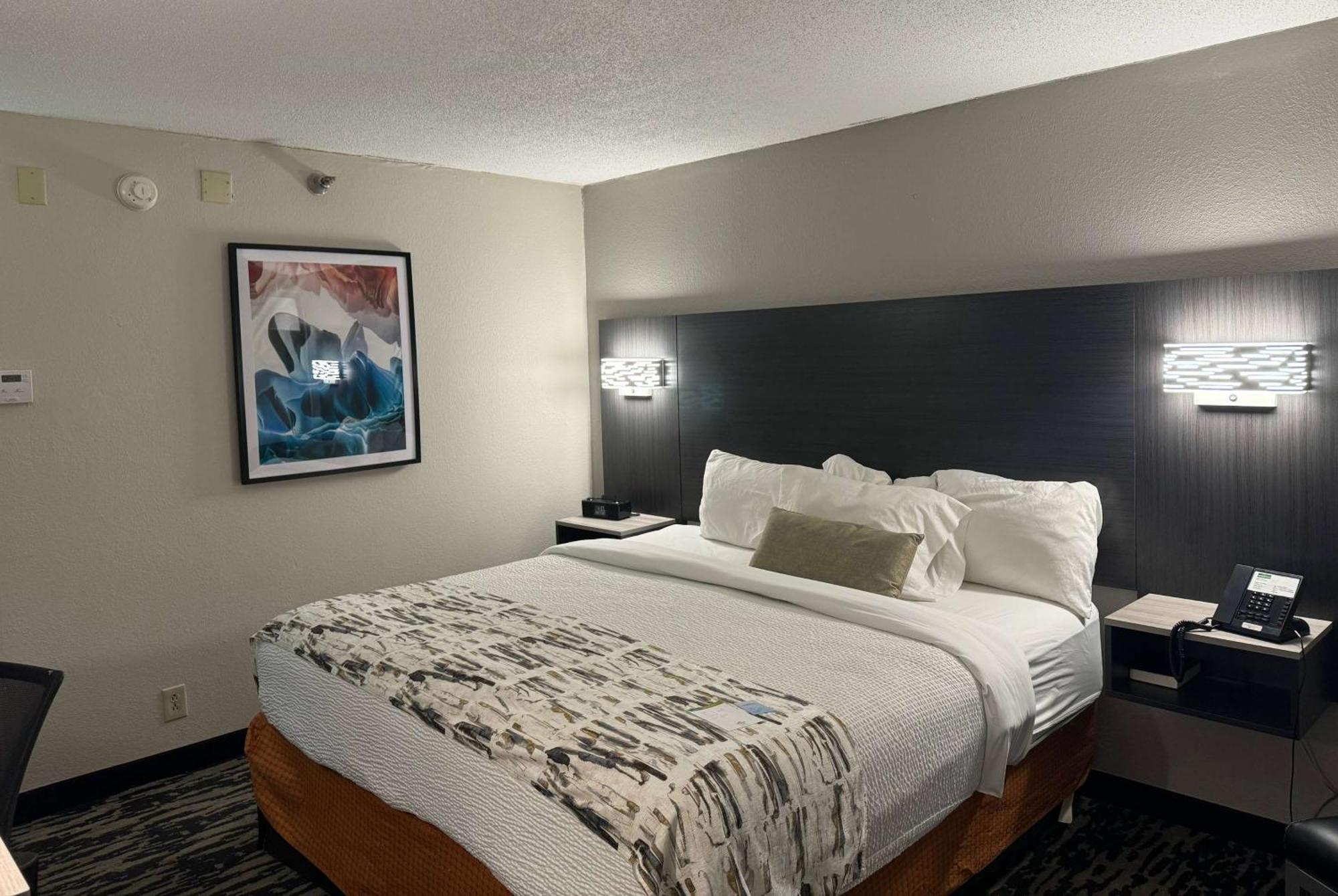 ホテル Wingate By Wyndham Dayton North エクステリア 写真